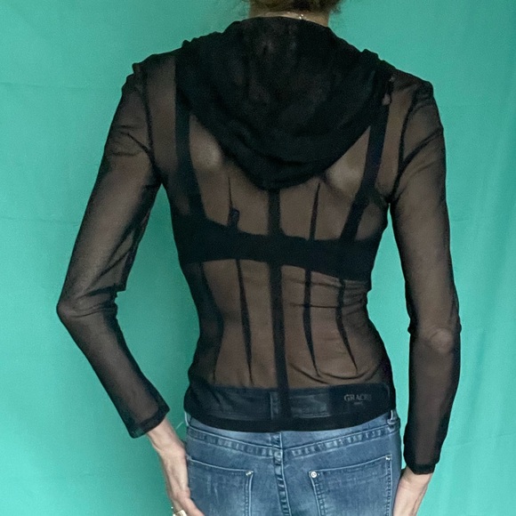 Mark Wong Nark sheer hooded 1/2 zip front top - Picture 9 of 16